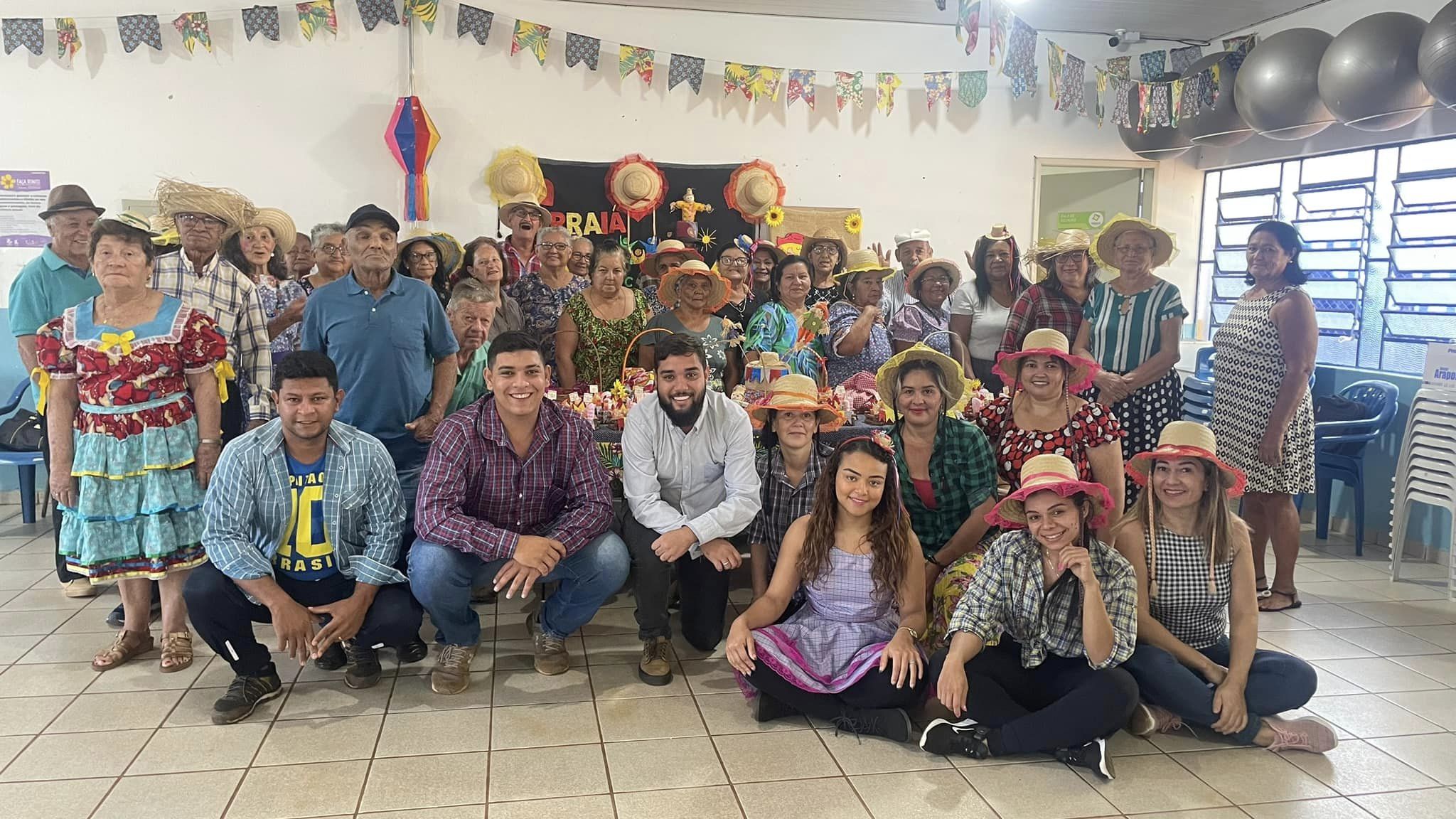 Festa Julina para os idosos no CRAS