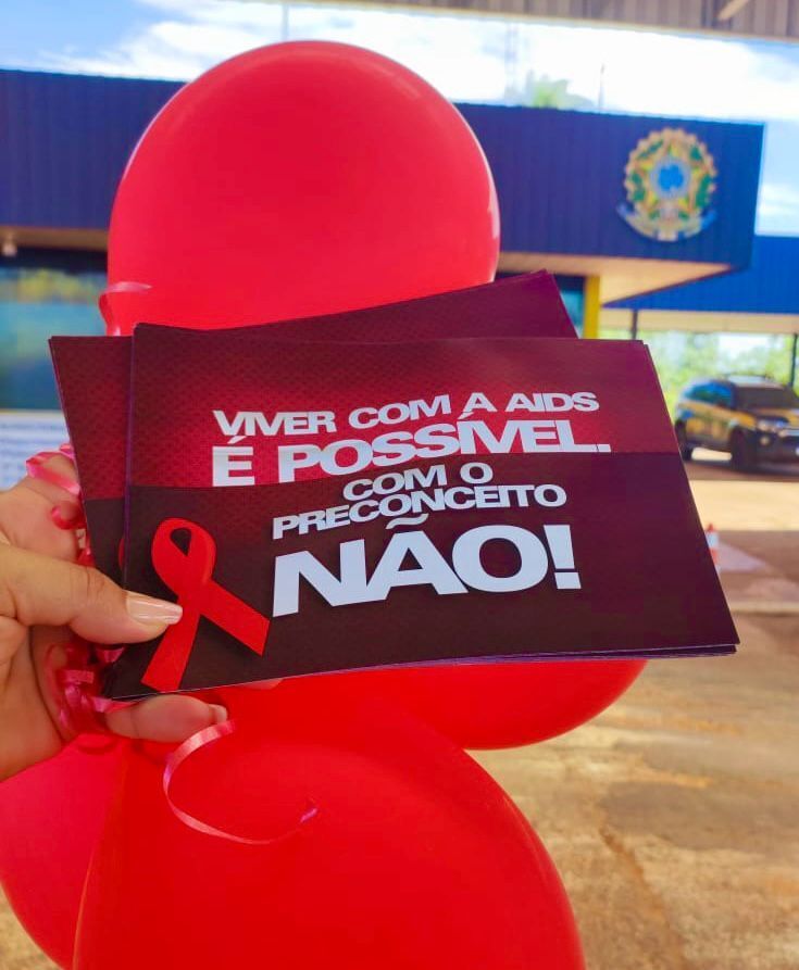 Iniciando as atividades do Dezembro Vermelho