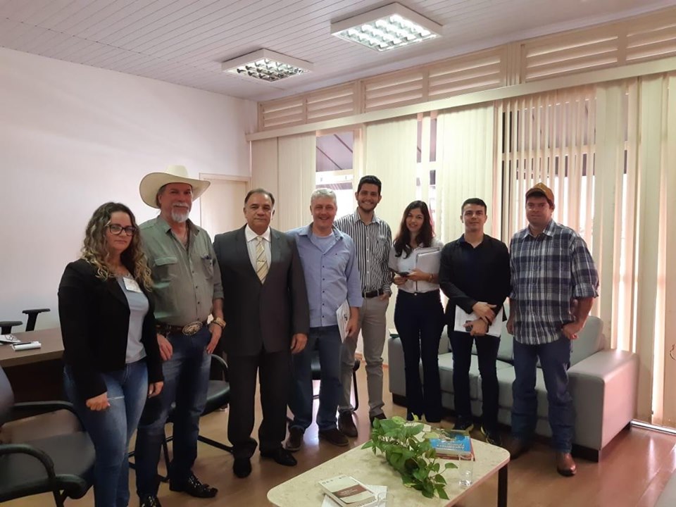 Regularização das áreas sociais da agrovila do Assentamento Campo Verde