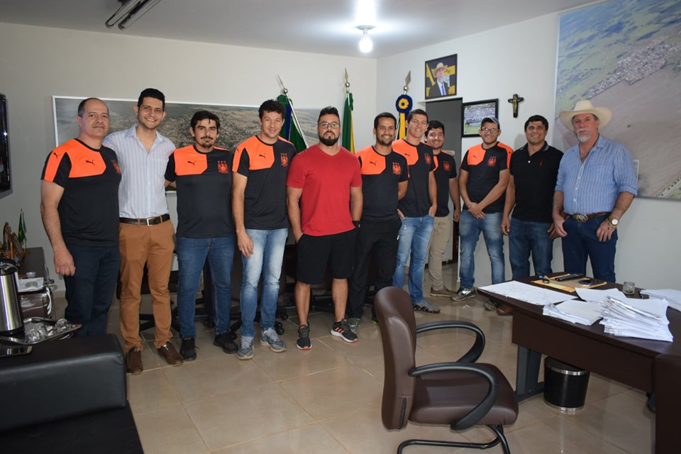 Parceria esportiva com o grupo “Futebol dos Amigos”