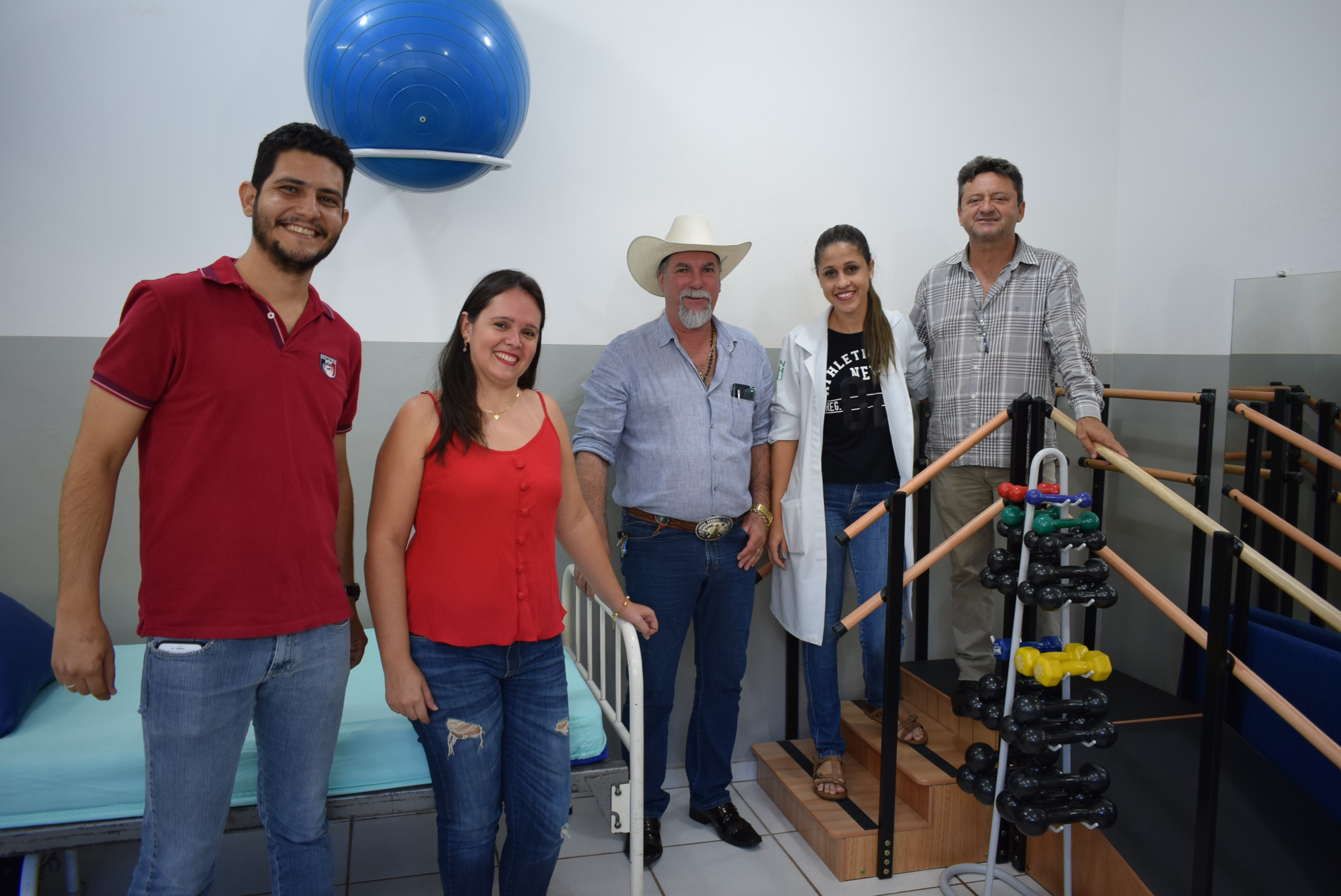 Setor de fisioterapia recebe novos equipamentos para atendimento