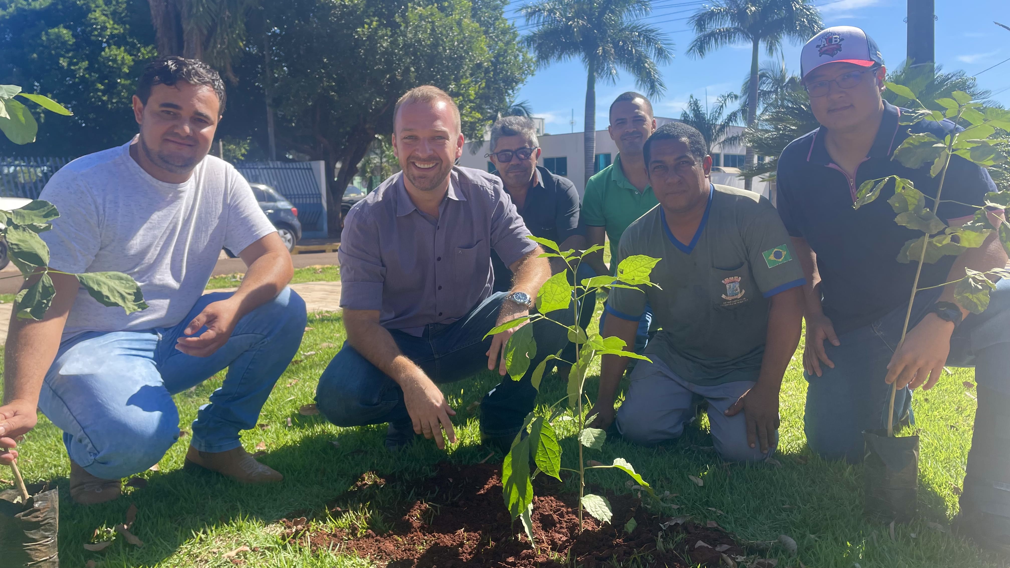 Semana do Meio Ambiente: Plantio de Mudas