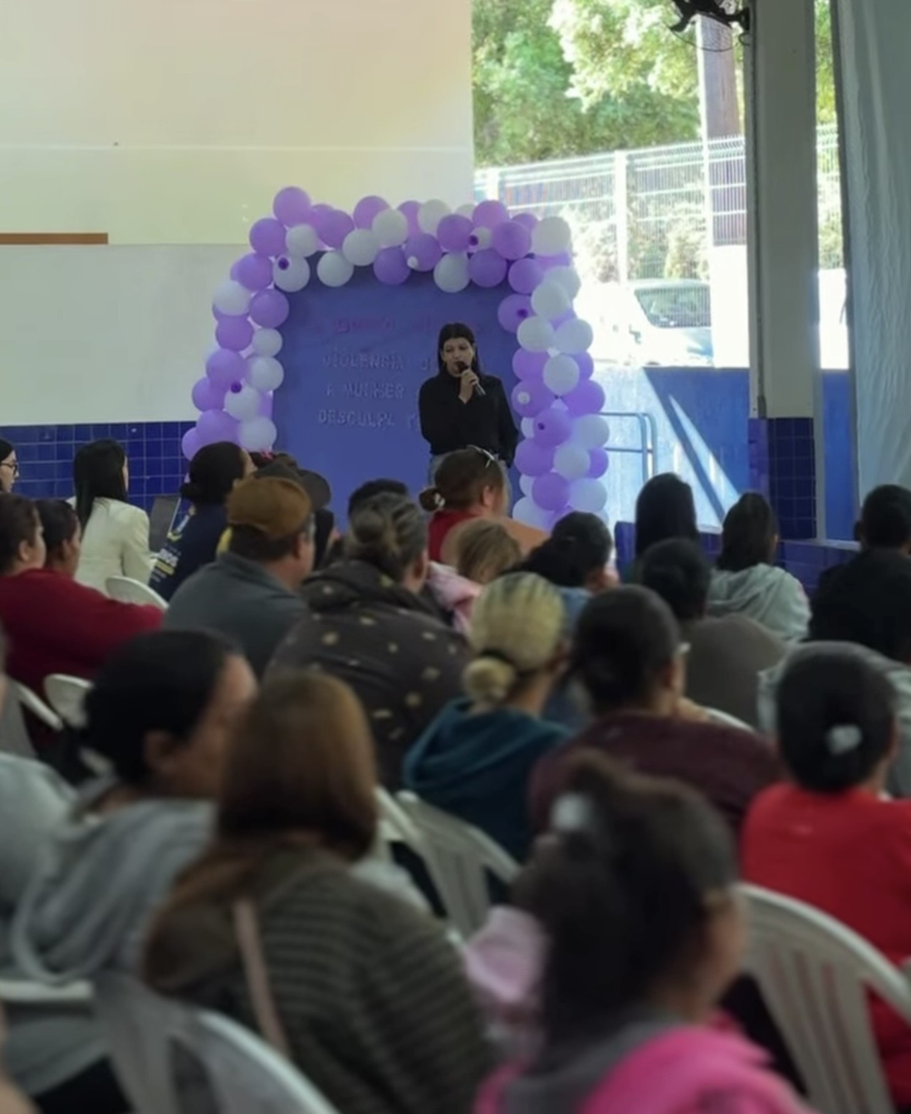 Agosto Lilás é tema de palestra durante reunião do Bolsa Família