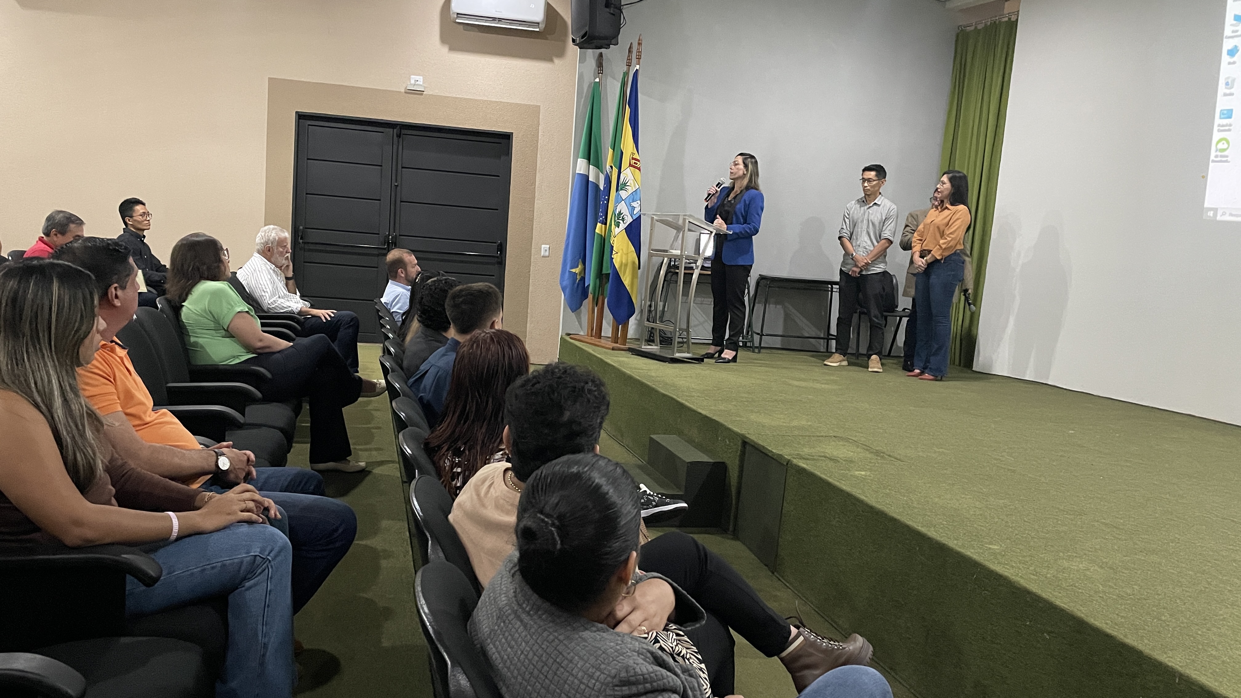 Lançamento do Programa Regulariza Terenos marca compromisso com a regularização fundiária no município